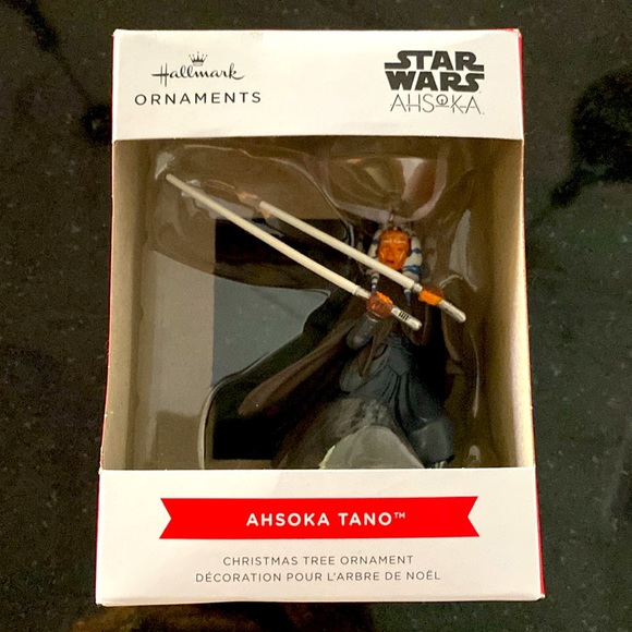 NWT Star Wars: Ahsoka™ Ahsoka Tano™ Hallmark Ornament - Picture 3 of 4